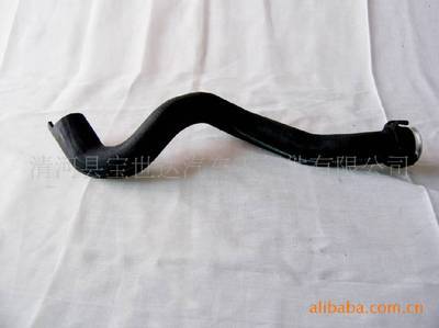 高壓橡膠管、低壓橡膠管-生產(chǎn)銷售汽車橡膠水管。硅膠管、油管、防塵套、支架、大眾配.